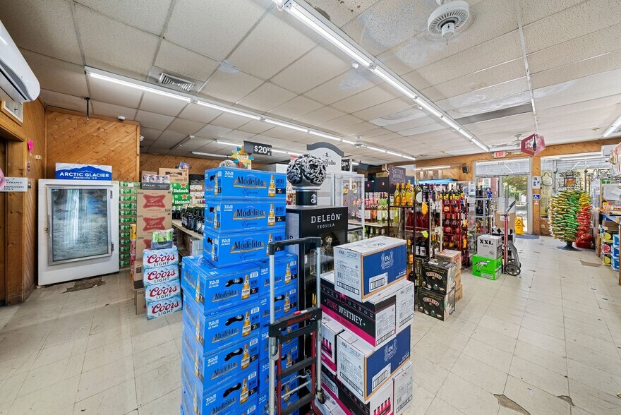 More Photos Of 859-863 Washington St, Boston Storefront For Sale