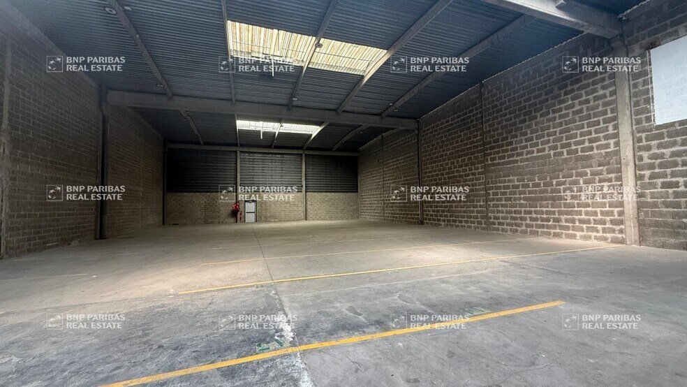 More Photos Of , Vitry-sur-Seine Flex For Sale