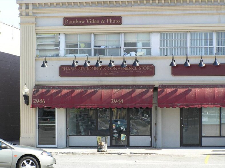 More Photos Of 2938 Hempstead Tpke, Levittown Office For Sale