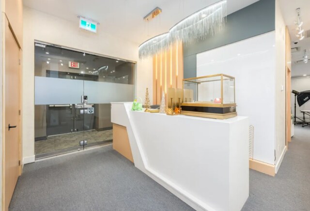 More Photos Of 179 Davie St, Vancouver Apartments For Sale