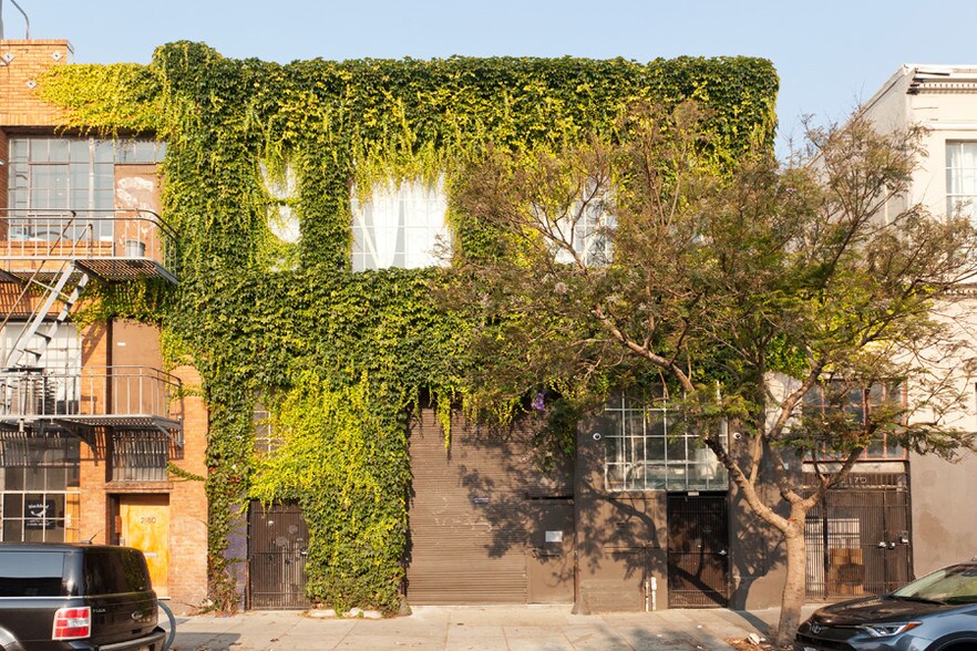 Primary Photo Of 2170 Folsom St, San Francisco Flex For Lease