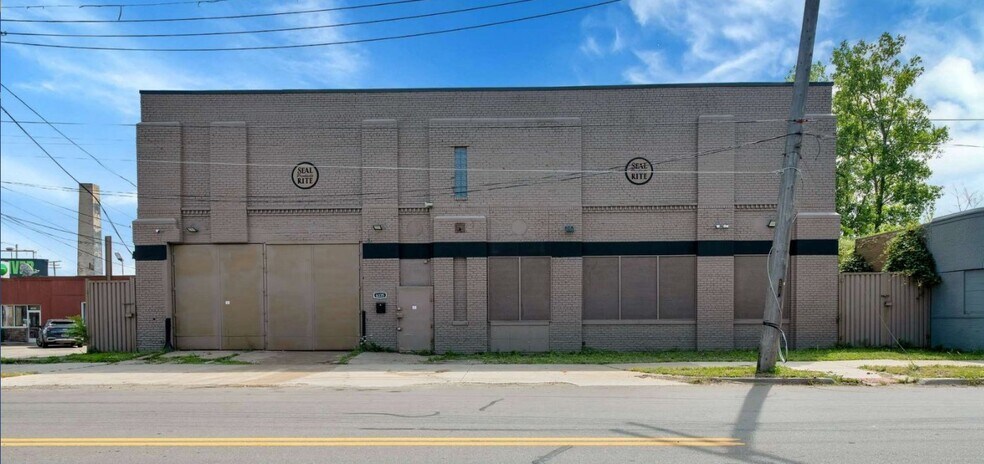 Primary Photo Of 6335 Lyndon St, Detroit Warehouse For Sale