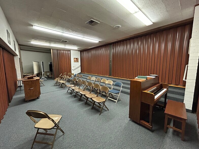 More Photos Of 16025-16115 Studebaker Rd, Cerritos Specialty For Sale