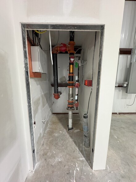 More Photos Of 2251 88 hwy, Claremore Storefront For Sale