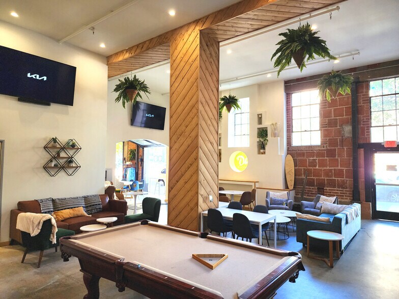 More Photos Of 701 Island Ave, San Diego Loft Creative Space For Sale