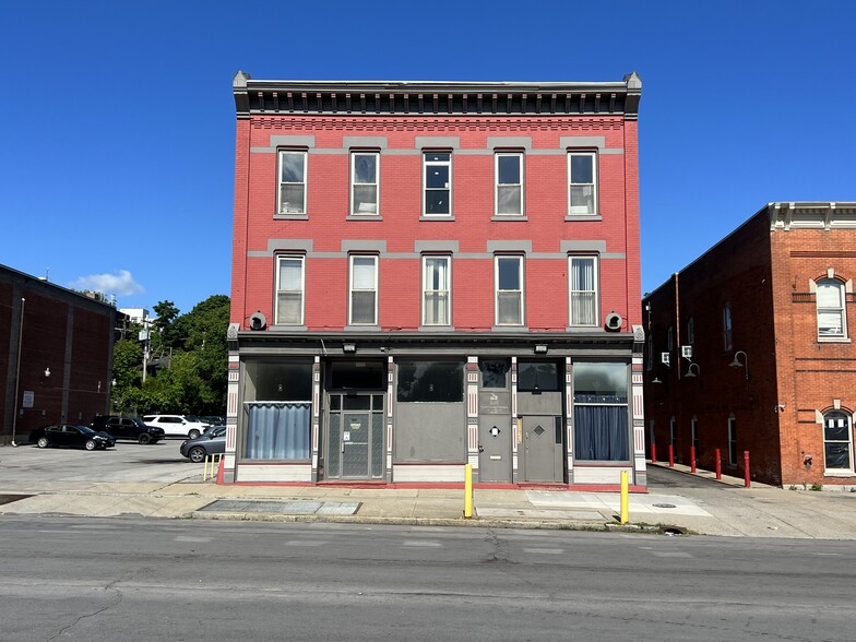 Primary Photo Of 1412 Main St, Buffalo Restaurant For Lease