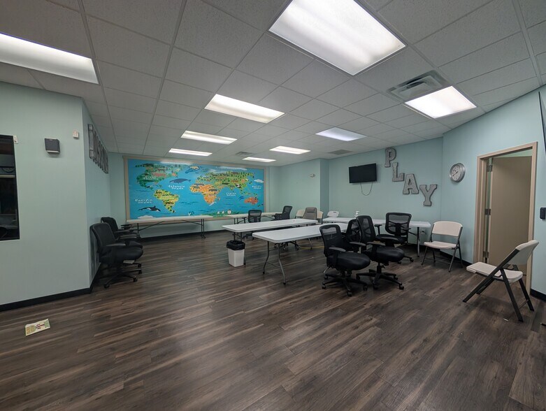 More Photos Of 57 Summit Dr, Corbin Medical For Lease