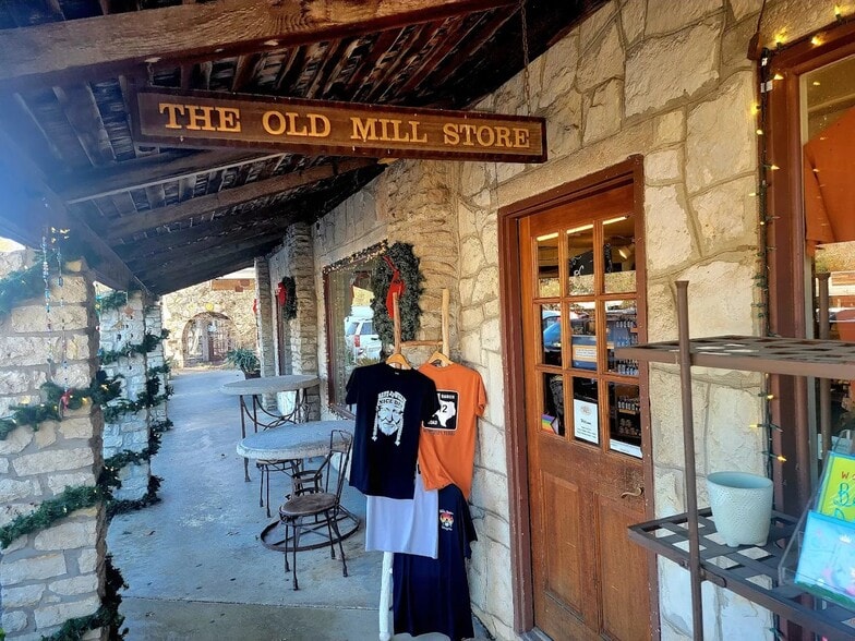 More Photos Of , Wimberley General Retail For Sale