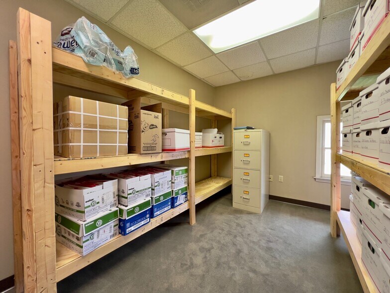 More Photos Of 356-366 New Byhalia Rd, Collierville Medical For Lease