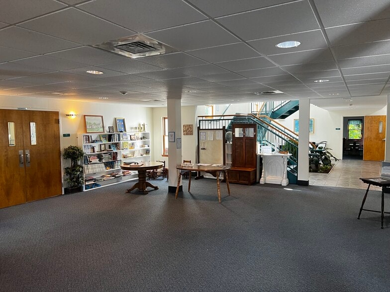 More Photos Of , Middlefield Specialty For Sale