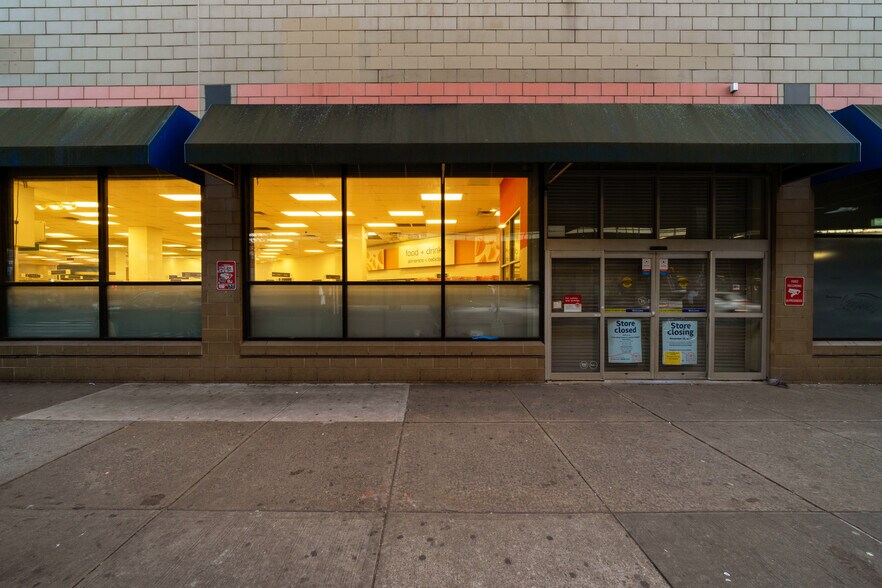 More Photos Of 9108-9116 Roosevelt Ave, Jackson Heights Drugstore For Lease