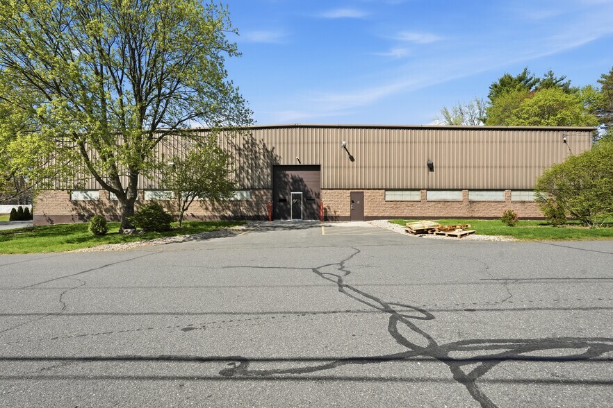 More Photos Of 38 Haywood St, Greenfield Warehouse For Sale