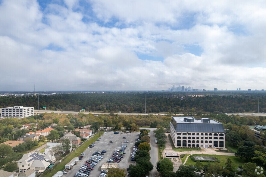 More Photos Of 109 N Post Oak Ln, Houston Office For Lease