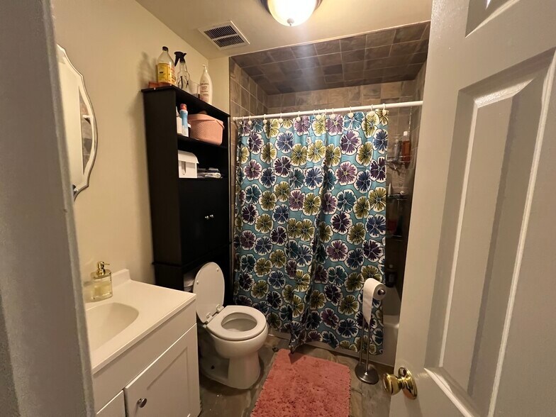 More Photos Of 97 Victory Blvd, Staten Island Apartments For Sale