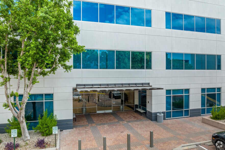 More Photos Of 4835 E Cactus Rd, Scottsdale Office For Lease