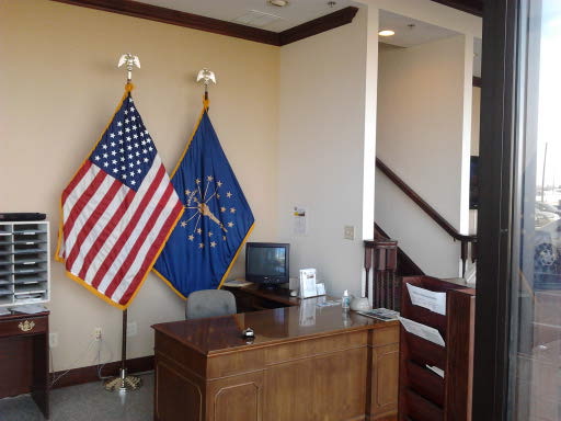 More Photos Of 815 John St, Evansville Light Distribution For Lease