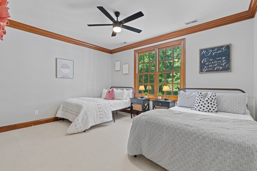 More Photos Of 5455 Plantation Rd, Sunbury Lodge Meeting Hall For Sale