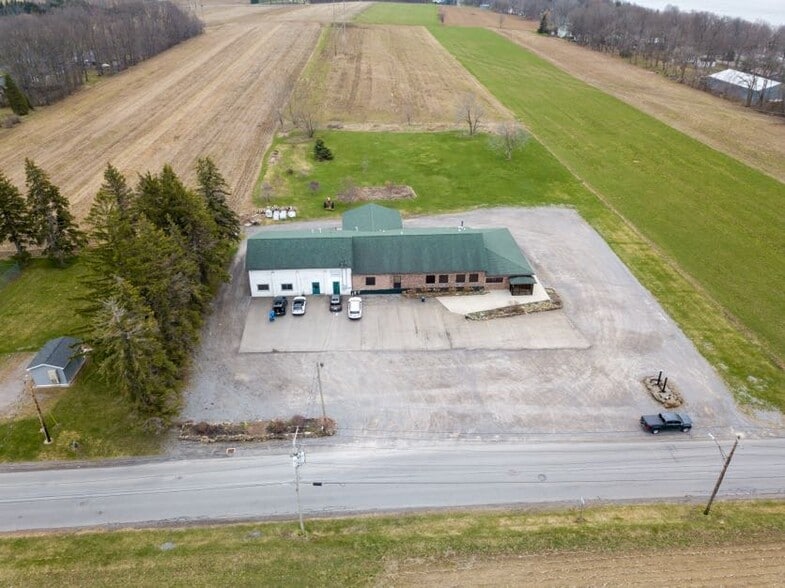 Primary Photo Of 7056 Standpipe Rd, Perry General Retail For Sale