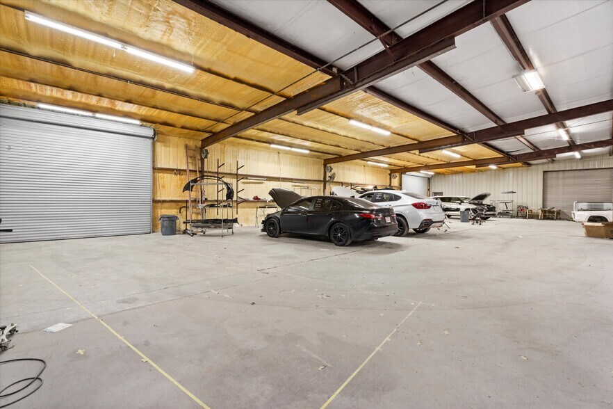 More Photos Of 11066 Highway 242, Conroe Warehouse For Sale