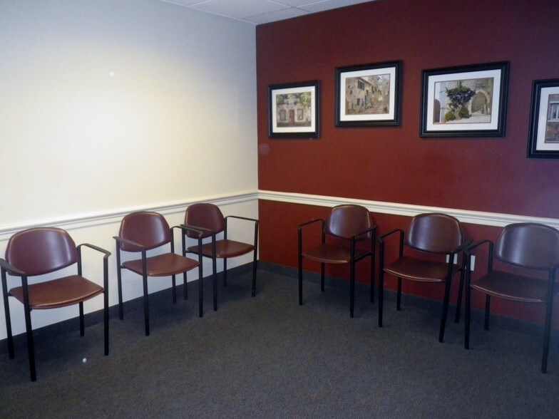 More Photos Of 3200 Tower Oaks Blvd, Rockville Medical For Sale