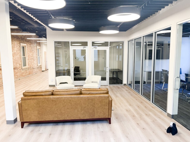 More Photos Of 55-65 N University Ave, Provo Office For Lease