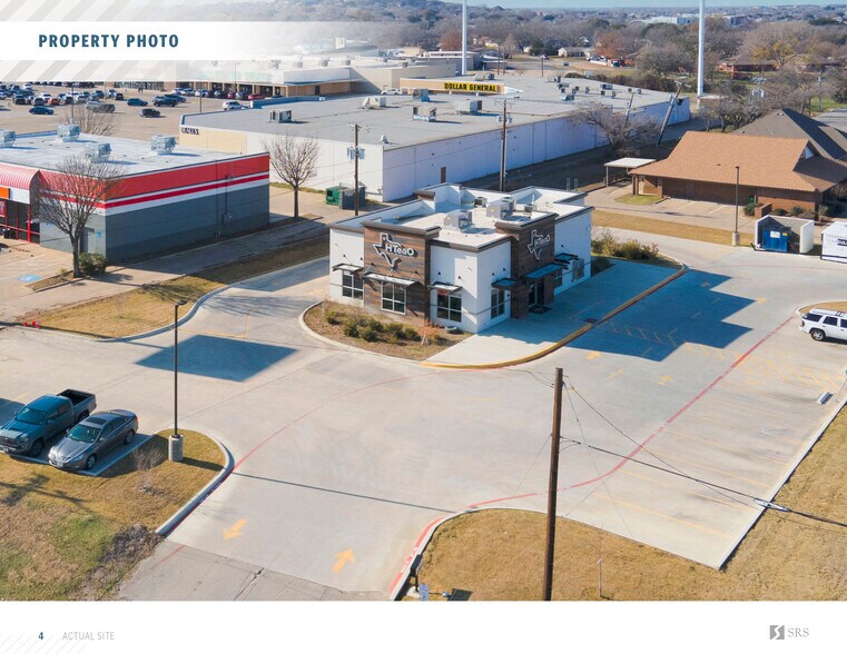 More Photos Of 530 SW Wilshire Blvd, Burleson Restaurant For Sale