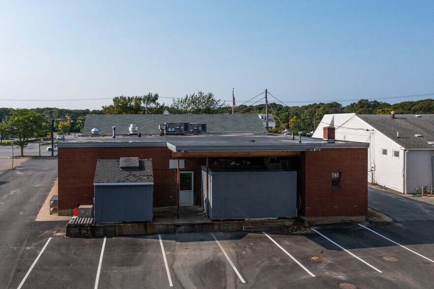 More Photos Of 1105 MA-28 Rt, South Yarmouth Restaurant For Sale