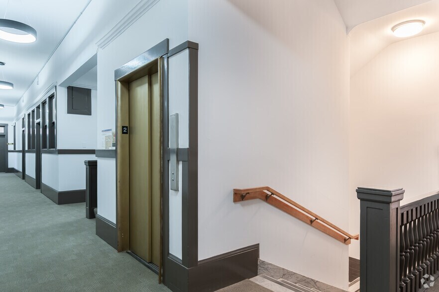 More Photos Of 600-610 16th St, Oakland Office For Lease