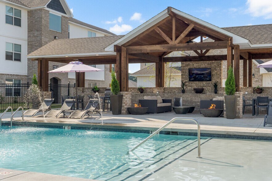 More Photos Of 617 Spallone Blvd, Springdale Apartments For Sale