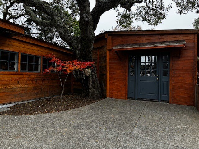 Primary Photo Of 315 Laurel Ave, Novato Flex For Lease