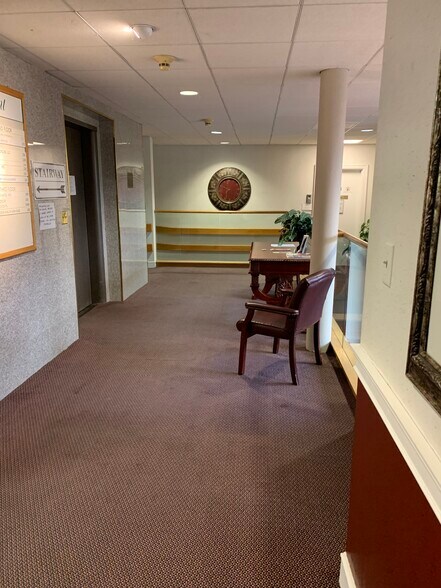 More Photos Of 76 Summer St, Fitchburg Medical For Sale