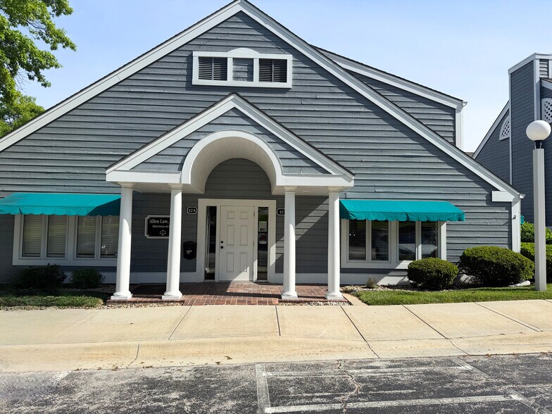 More Photos Of 12-16 Westwoods Dr, Liberty Office For Sale