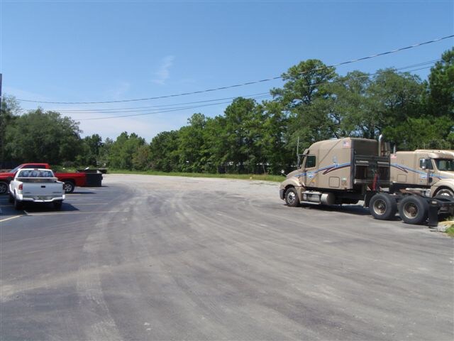 More Photos Of 2600 Louisville Rd, Savannah Distribution For Lease