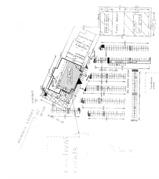 More Photos Of 406 Wolf River Plz, New London General Retail For Lease