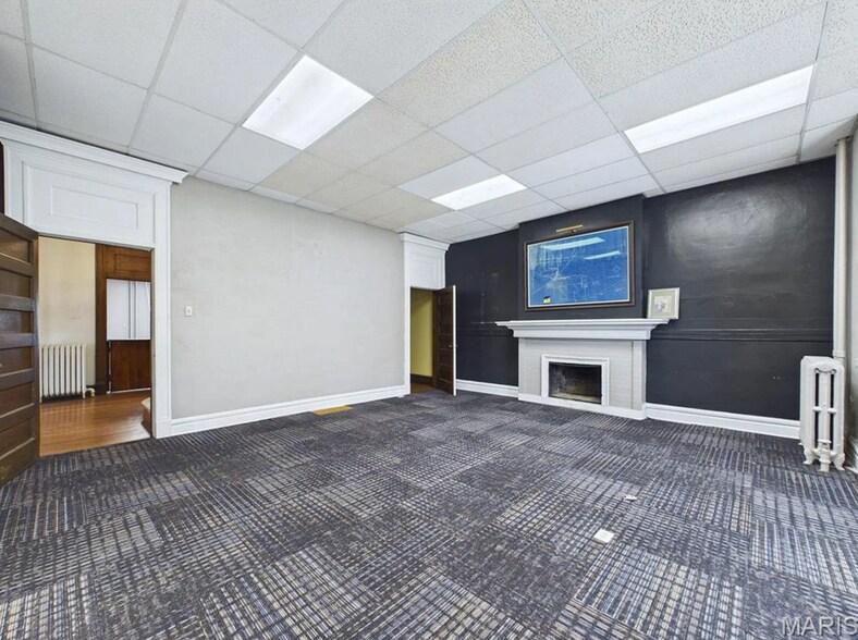 More Photos Of 2009 Seminary Rd, Alton Schools For Sale