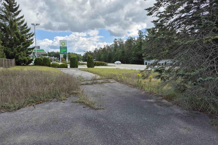 More Photos Of 6838 US-2 Hwy, Manistique Land For Sale