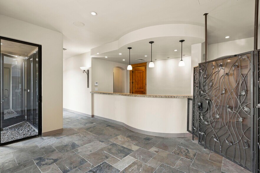 More Photos Of 10415 Double R Blvd, Reno Office For Lease