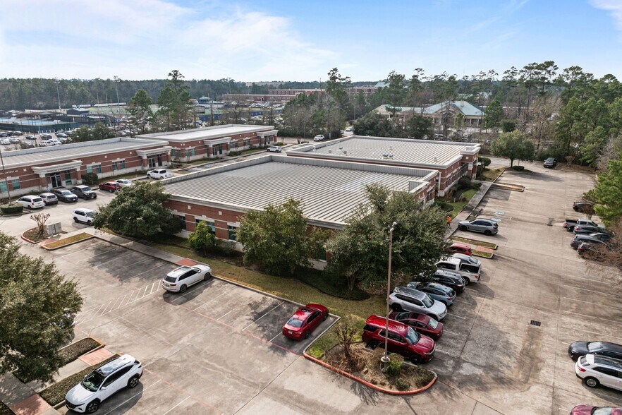 More Photos Of 3115 College Park Dr, Conroe Medical For Sale