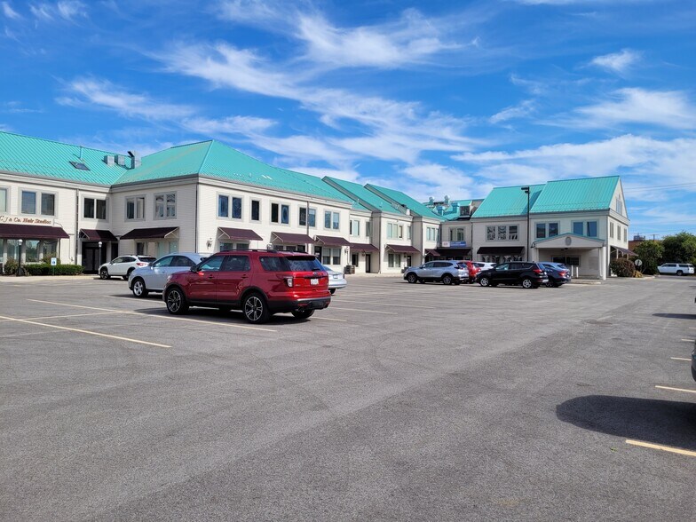 More Photos Of 2301-2359 Silvernail Rd, Pewaukee General Retail For Sale