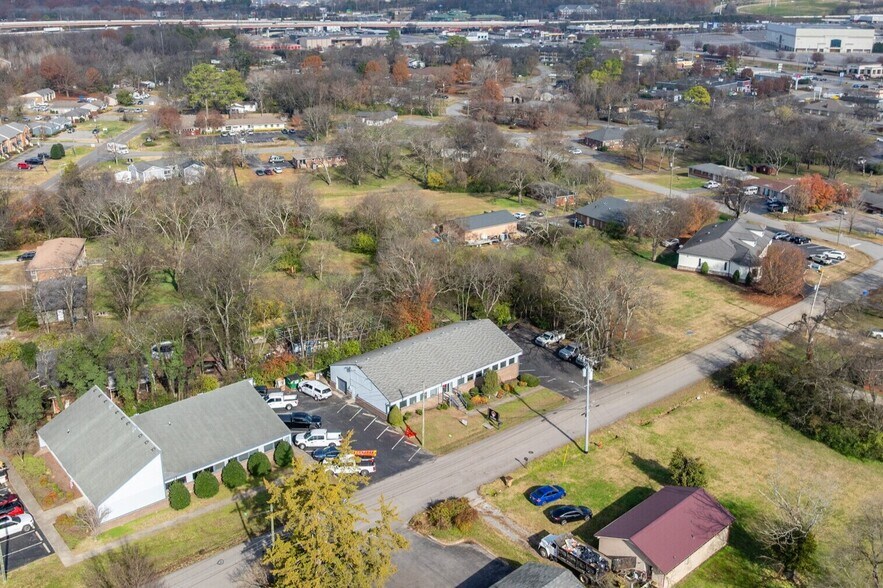 More Photos Of 125 Glancy St, Goodlettsville Office For Sale