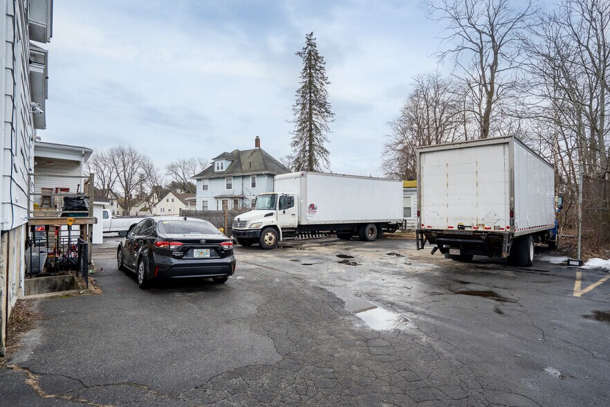 More Photos Of 161 High St, Taunton Office Residential For Sale