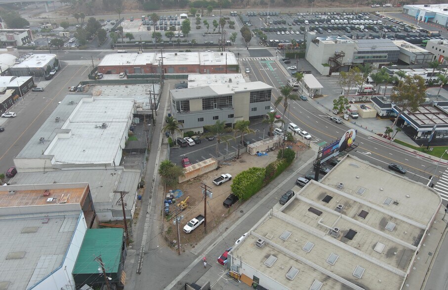 More Photos Of 11833 Major St, Culver City Land For Sale