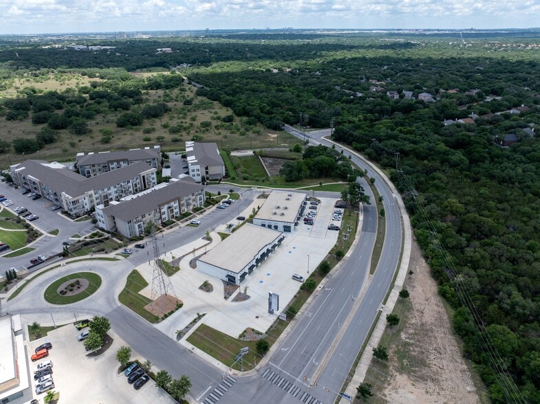 More Photos Of 16918 Bulverde Rd, San Antonio Freestanding For Sale