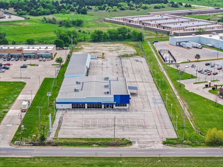 More Photos Of 7311 I-30 E, Greenville Distribution For Sale