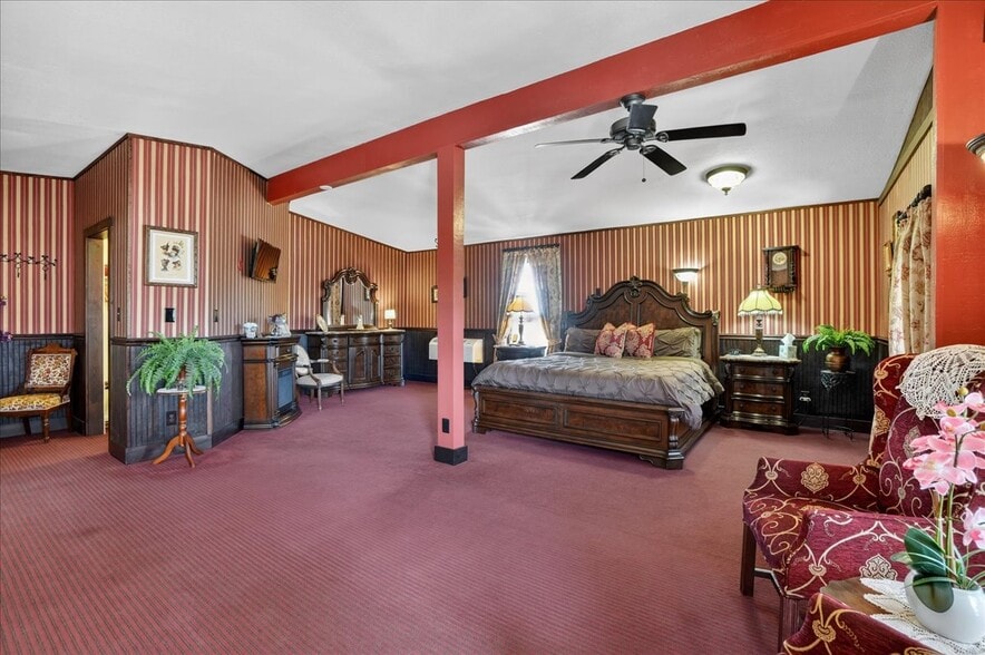More Photos Of 109-111 S 3rd St, Tombstone Storefront Retail Residential For Sale