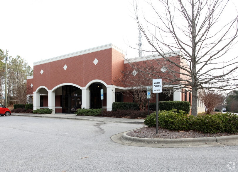 More Photos Of 1051 Schieffelin Rd, Apex Office For Lease