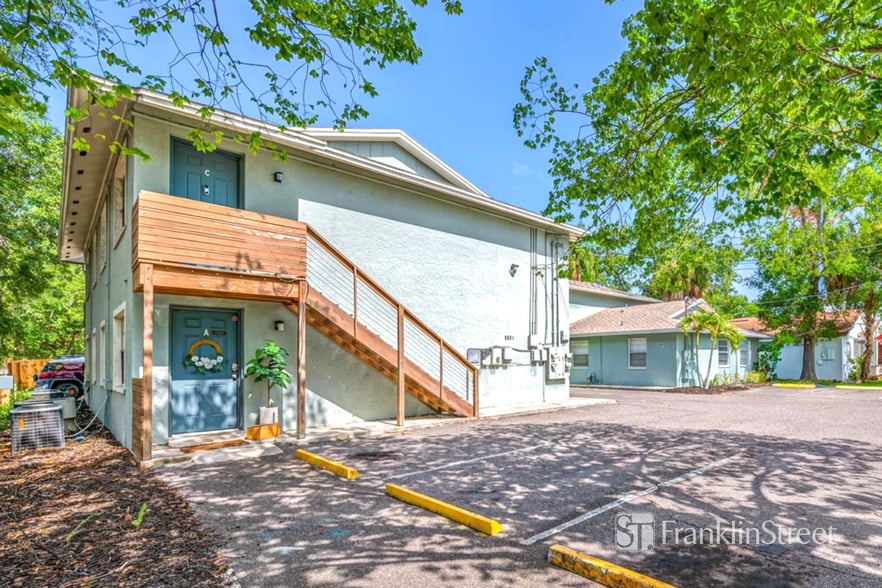 More Photos Of 6829 S Desoto St, Tampa Apartments For Sale