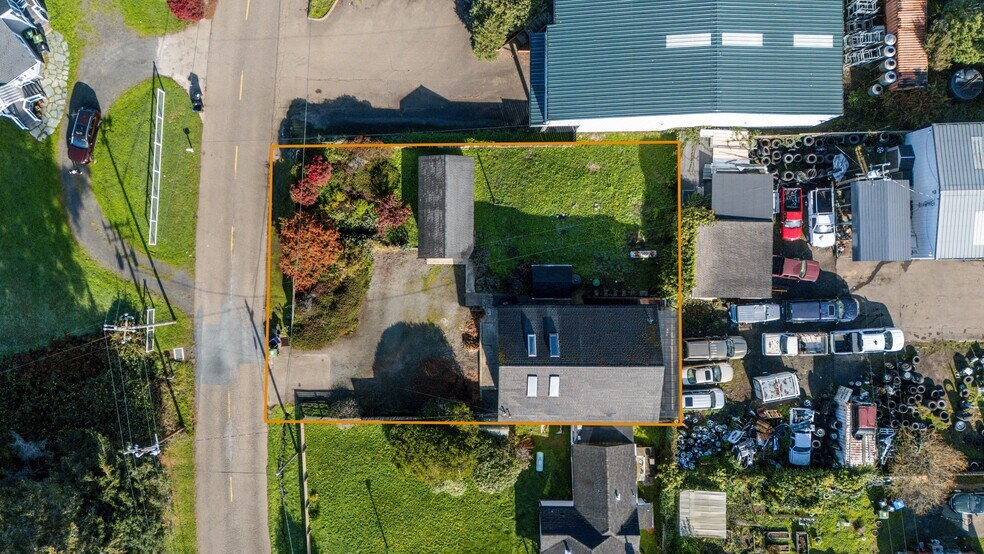 More Photos Of 18651 Old Coast Hwy, Fort Bragg Flex For Sale