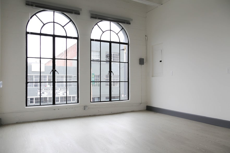 More Photos Of 1252-1256 Howard St, San Francisco Storefront Retail Office For Lease