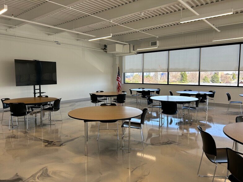 More Photos Of 120 Marina Dr, Rochester Office For Sale